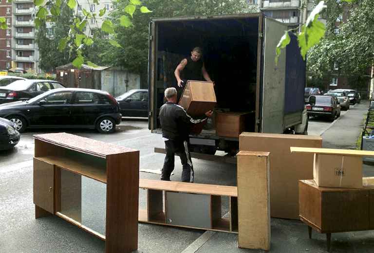 Заказ грузовой газели для доставки мебели : Домашние вещи из Омска в Зеленоград